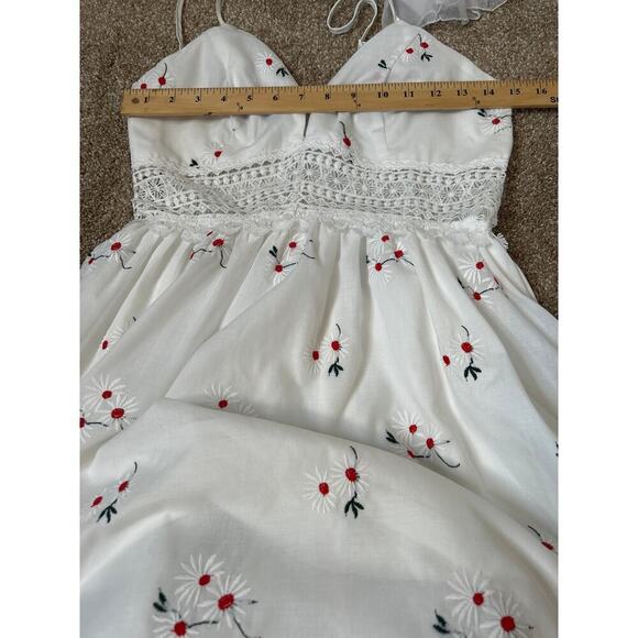 MOD Women's Floral Embroidery Lace Patchwork Cami Dress white red cherry SZ SM - Picture 7 of 9